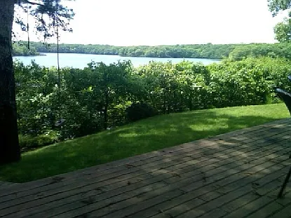 22 E Shore Dr — Photo 5