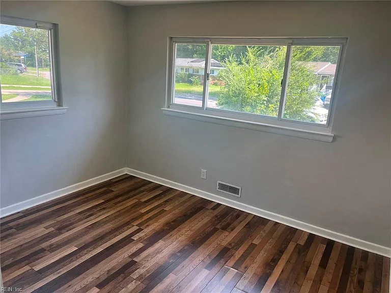 3461 Gamage Dr — Photo 21