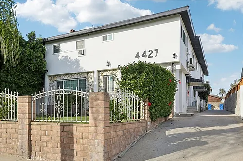 4427 Camero Ave Photo 1