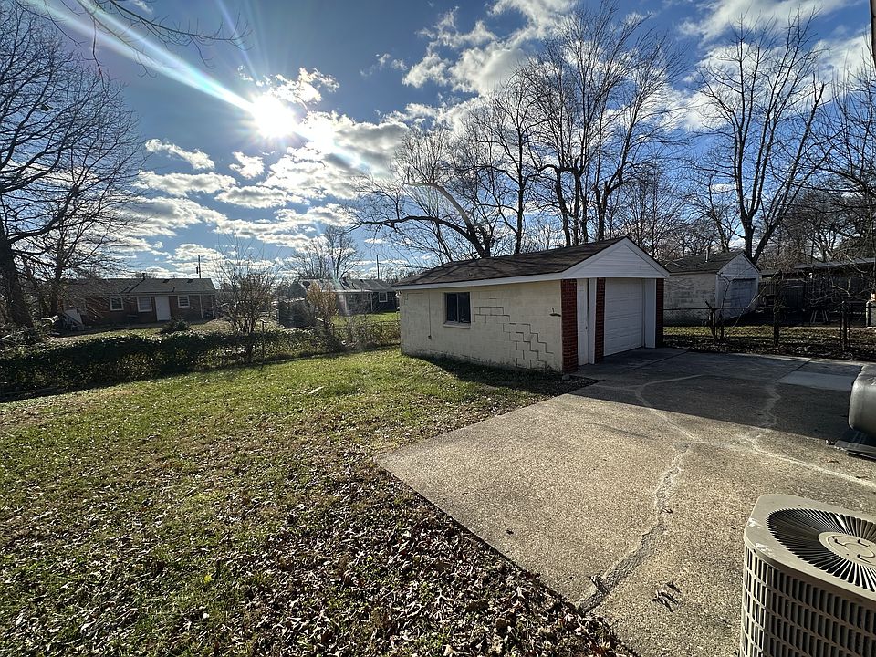 2nd image of 4606 Aral Dr