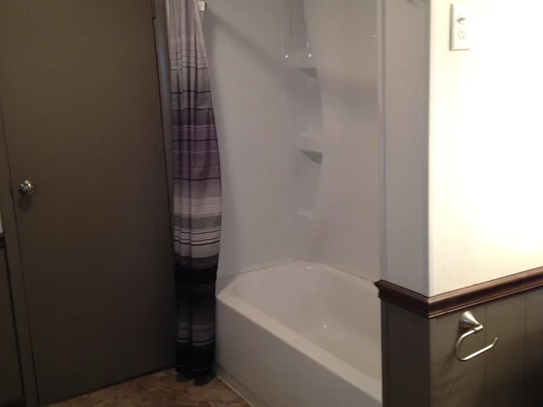 41 E Kerr St — Photo 5