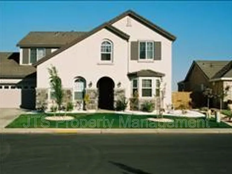 3632 Corvina Dr — Photo 1