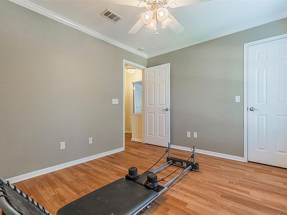 4th image of 7515 Wildwood Brook Ct
