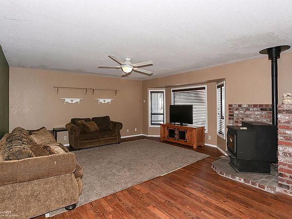 3rd image of 14086 Sun Forest Dr