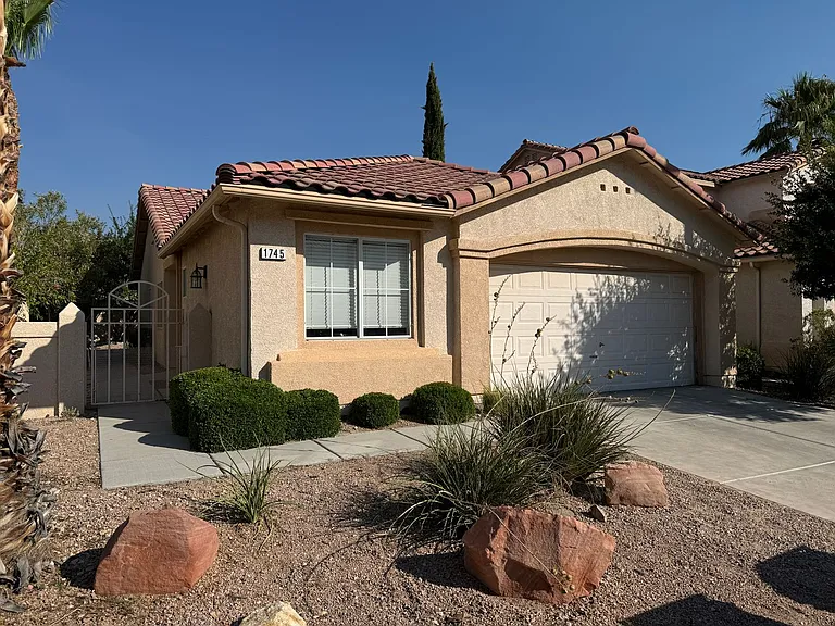 1745 Park Mesa Ln — Photo 1