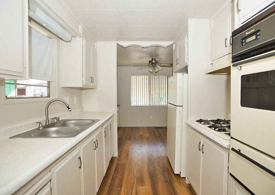 2505 Jackson Ave Escalon, CA, 95320 Apartments for Rent Zillow