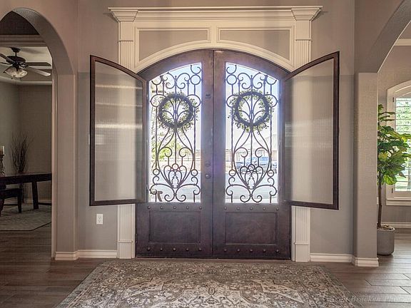 4th image of 5315 Half Moon Cir