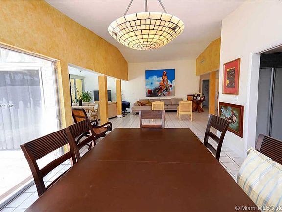 2nd image of 2355 Biscayne Bay Dr