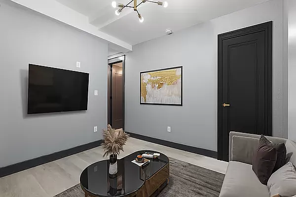 Rented by Living New York | media 60