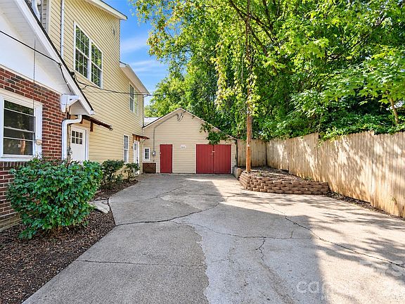 4th image of 322 Salisbury Rd