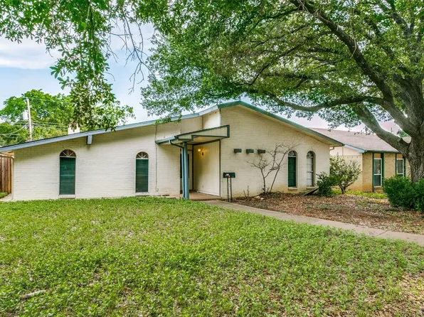 1514 Carnation Dr, Lewisville, TX 75067