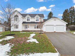 56 Frizzell Cres, Moncton, NB E1A6Y5