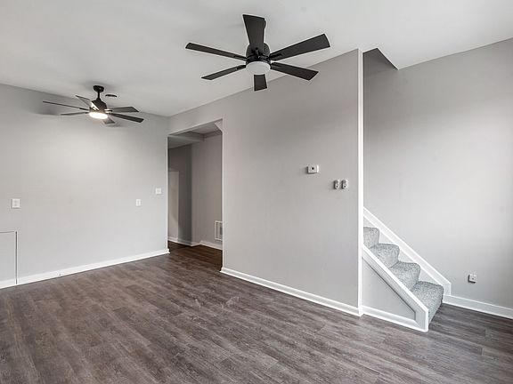4th image of 832-834 Windom St #2