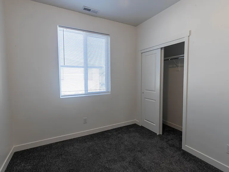 459 S Willow Leaf Rd — Photo 13