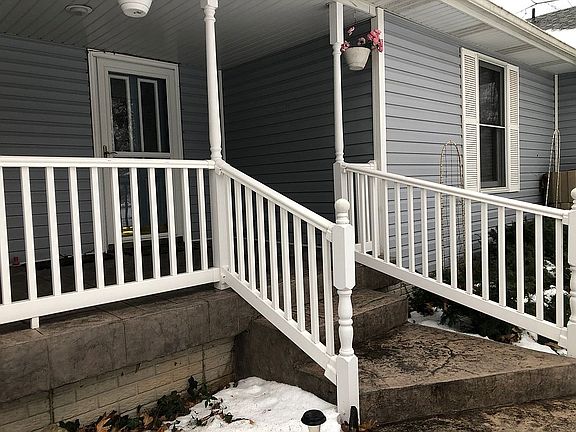 Come sit on the porch!