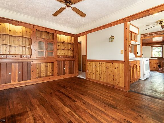 5th image of 1066 Eastlake Dr