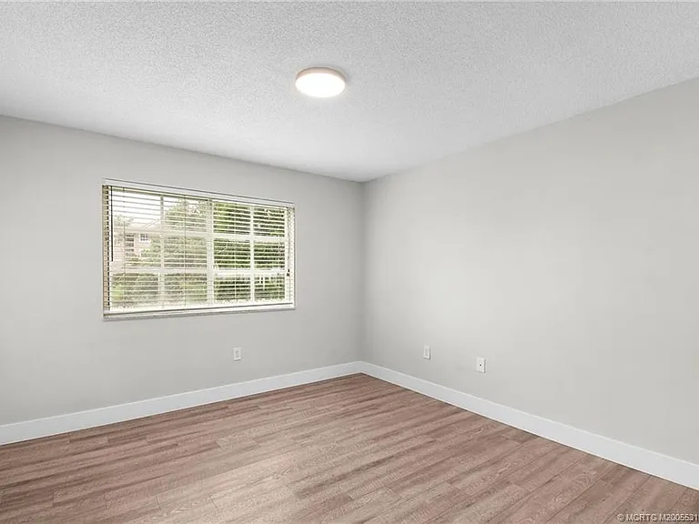3765 NW Mediterranean Ln — Photo 17