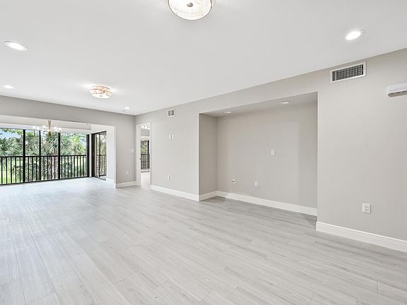 5th image of 5940 Via Lugano APT 303