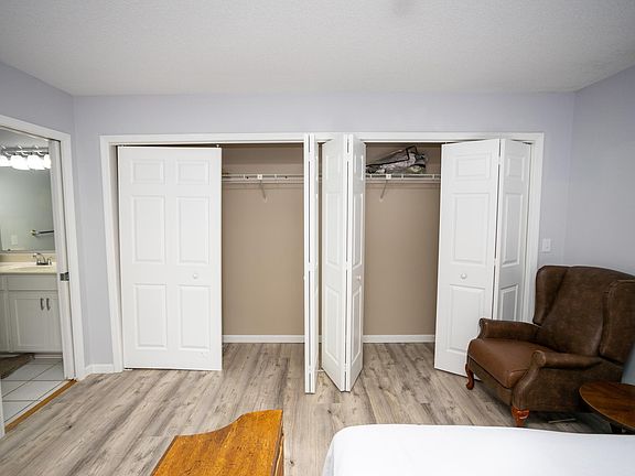 5th image of 3306 Pine Grove Dr #3306