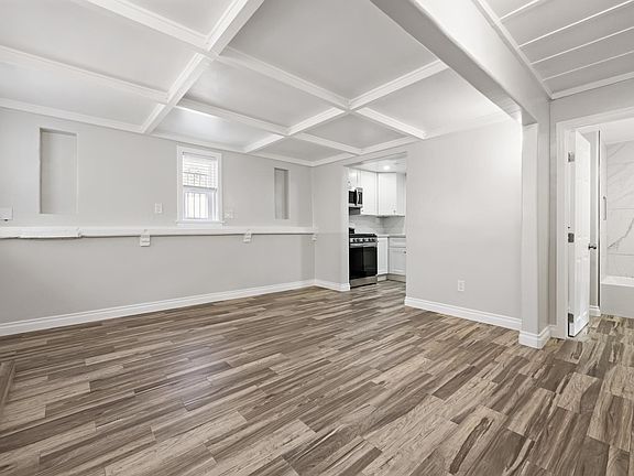 5th image of 1727 Edgemont St