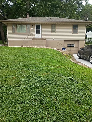 1408 Hancock St Photo 1