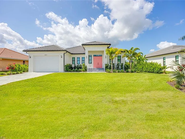 18457 Royal Hammock Blvd — Photo 2