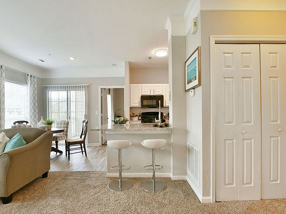 2nd image of 412 Woods Lake Rd #1306