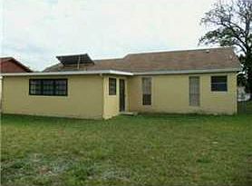H885113_401_22