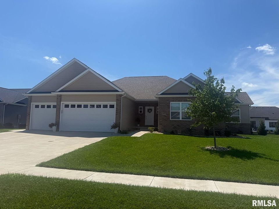 1st image of 3600 Peach Tree Dr