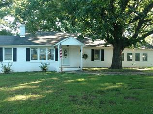 1700 W State Highway 42, Goldston, NC 27252