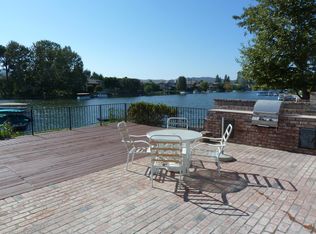 32138 Beachlake Ln, Westlake Village, CA 91361
