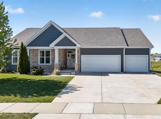 4419 Eagle Ridge Lane, Windsor, WI 53598