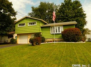 110 Tilden Dr, East Syracuse, NY 13057