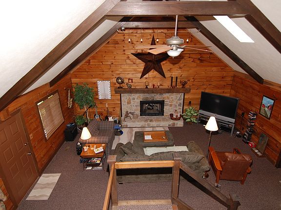 4th image of 8030 Sequoia Ct