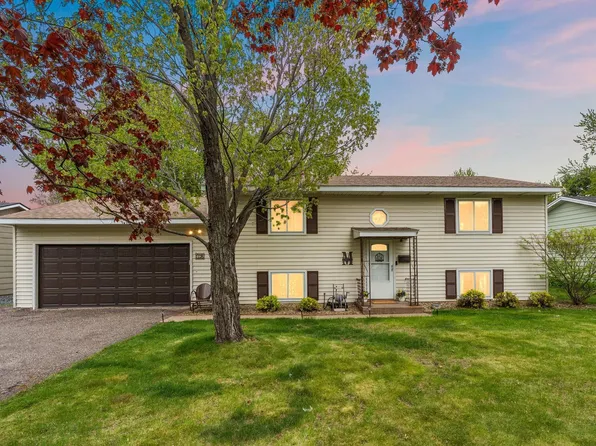 1126 Lincoln Ave, Saint Paul Park, MN 55071
