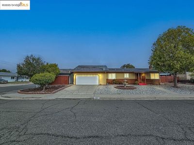 1651 Michael Dr, Pinole, CA, 94564