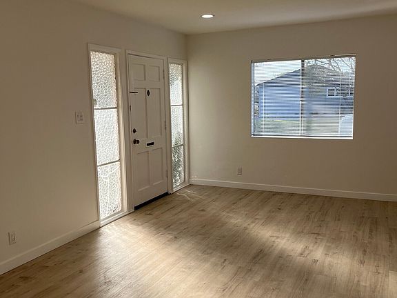 2nd image of 7600 Goddard Ave