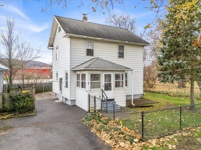 1 Crescent Dr, Kirkwood, NY, 13795