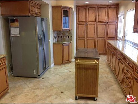 3rd image of 23326 Valerio St
