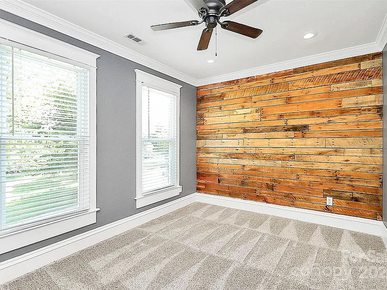 1011 Bydeford Ct — Photo 16