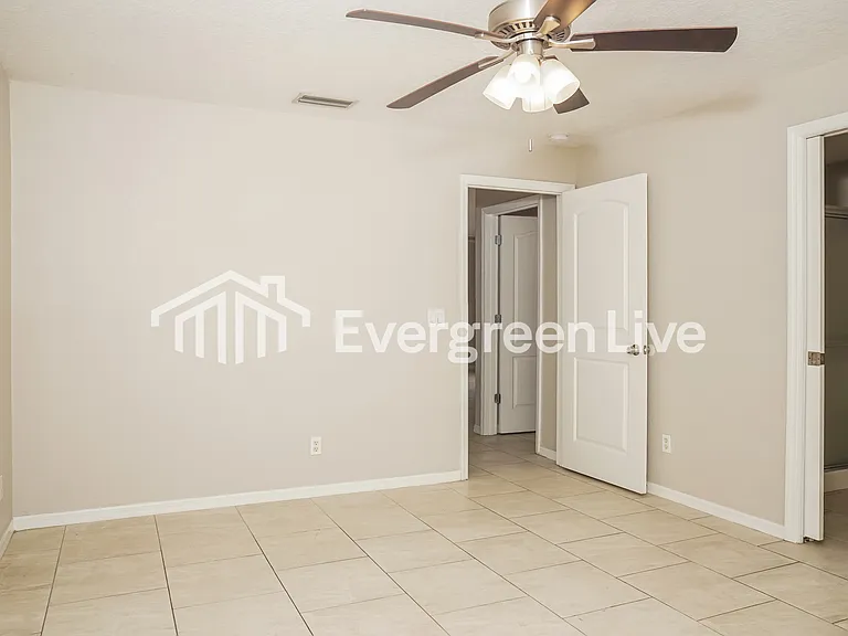1233 Ramrod St — Photo 8