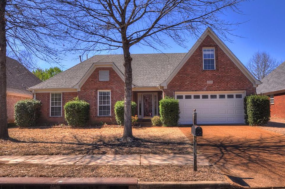 1st image of 1315 Rain Lake Ln E