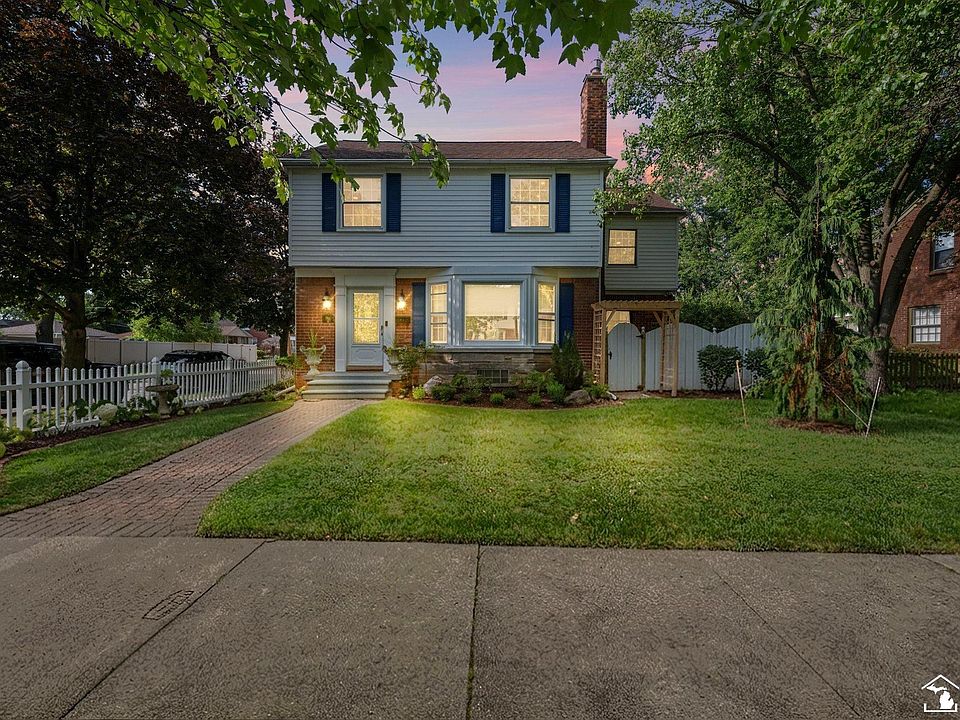 1st image of 1540 Davis St