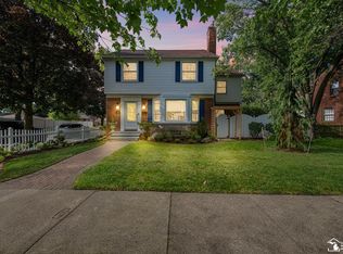 1540 Davis St, Wyandotte, MI 48192
