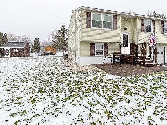 4th image of 111 Crisfield Cir