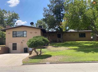 1205 W Riverside Dr, Carlsbad, NM 88220