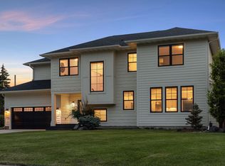 7128 Heatherton Trl, Edina, MN 55435