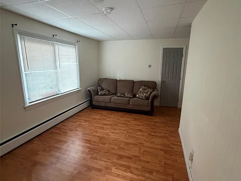 3 White St — Photo 4