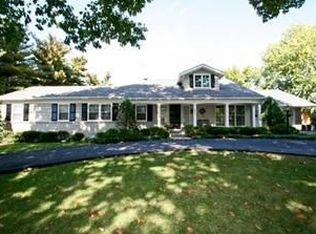 2704 W 67th St, Mission Hills, KS 66208