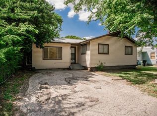 427 Live Oak St, Kyle, TX 78640